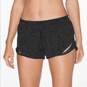 Lululemon Hotty Hot Shorts 2.5” inseam
